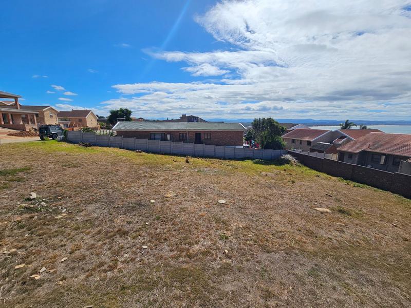 0 Bedroom Property for Sale in Wavecrest Eastern Cape